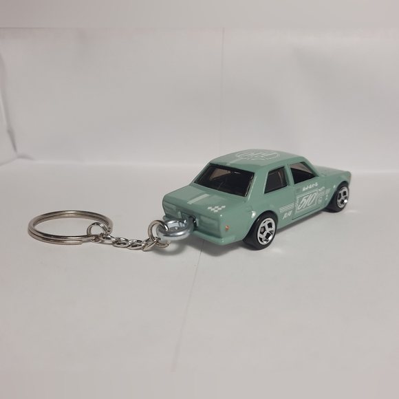 COPY - Datsun Bluebird Keychain - Picture 2 of 2